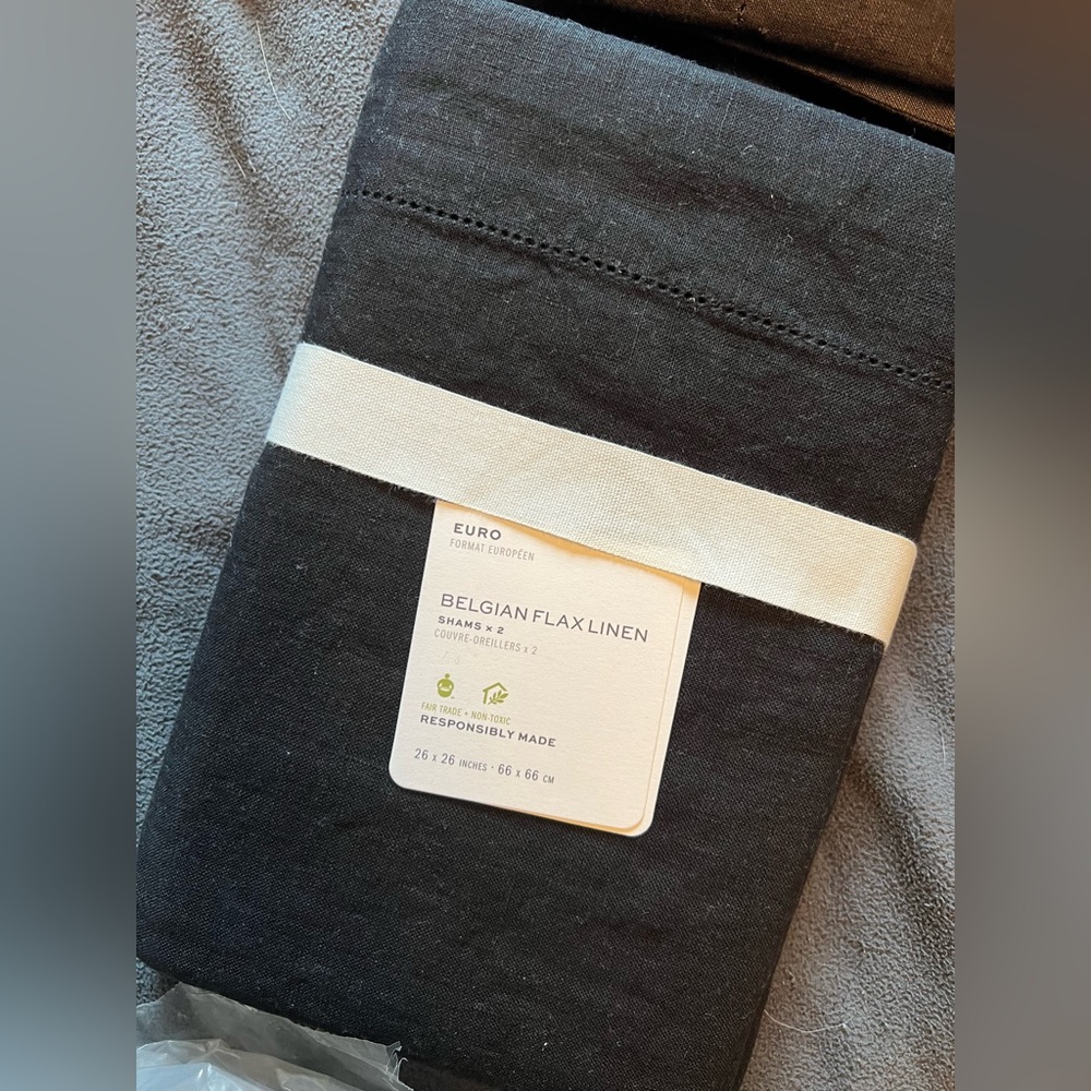 NWT - Belgian Flax Euro Shams
